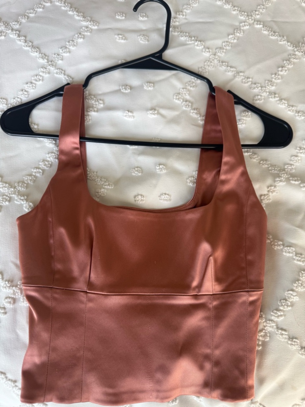 Wilfred Satin Square-Neck Crop Top in Dusty Rose
